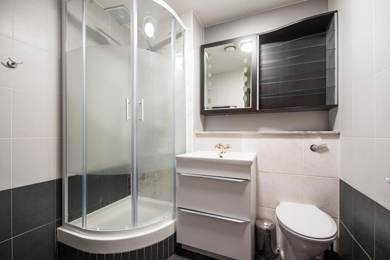 Large And Central 2 Bed London Exterior foto