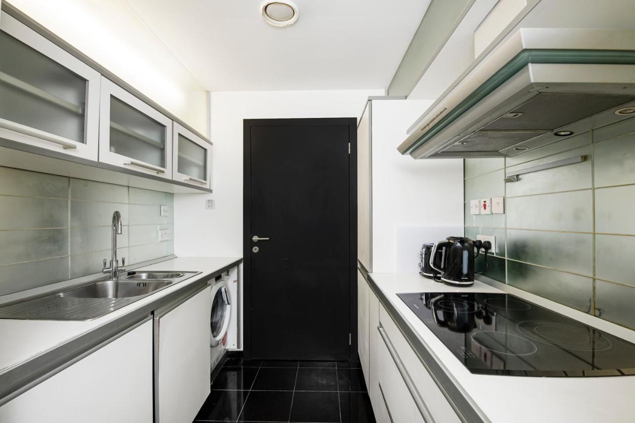 Large And Central 2 Bed London Exterior foto